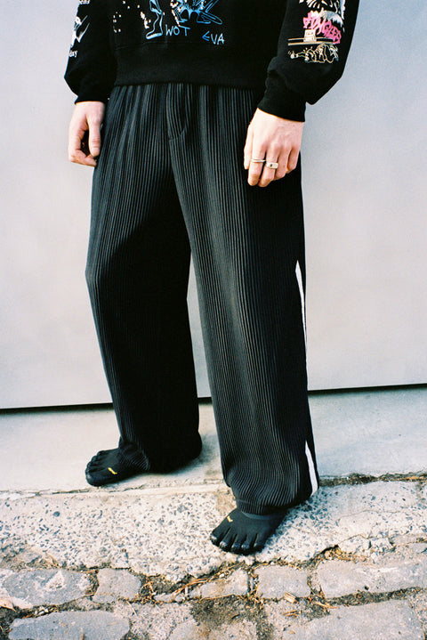 Pleats Pant