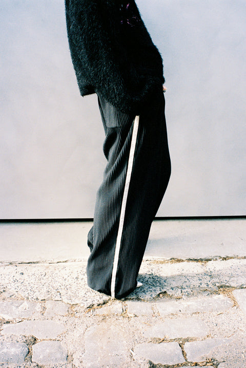 Pleats Pant